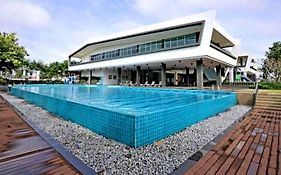 Johor Desaru Beach Bungalow Villas
